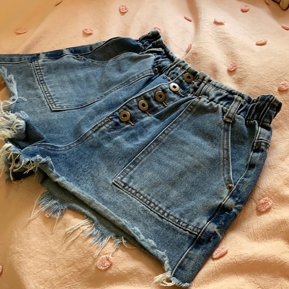 Vintage Havanas paperbag waist denim shorts